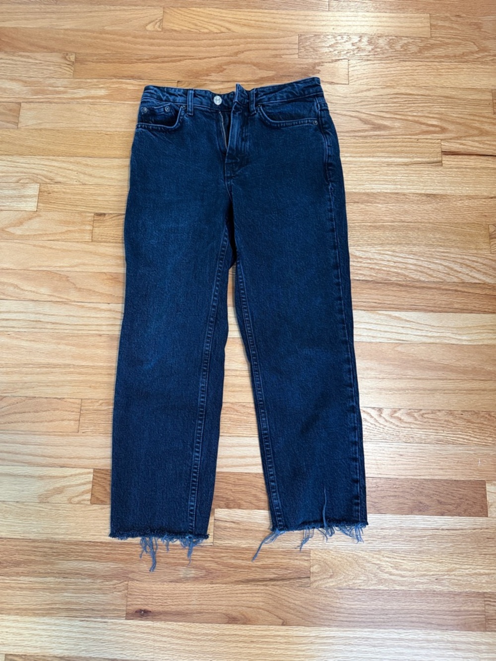 Women's High-Rise Straight Jeans in Black